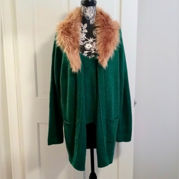 Lilly Pulitzer Sweaters - 🆕️ ❄️HTF Lilly Pulitzer❄️ - Kildaire Sweater Set